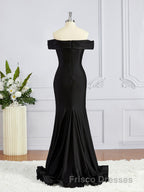 Sheath/Column Off-the-Shoulder Sweep Train Jersey Bridesmaid Dress