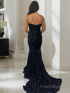Sheath/Column Sweetheart Court Train Velvet Sequins Prom Dresses With Ruffles