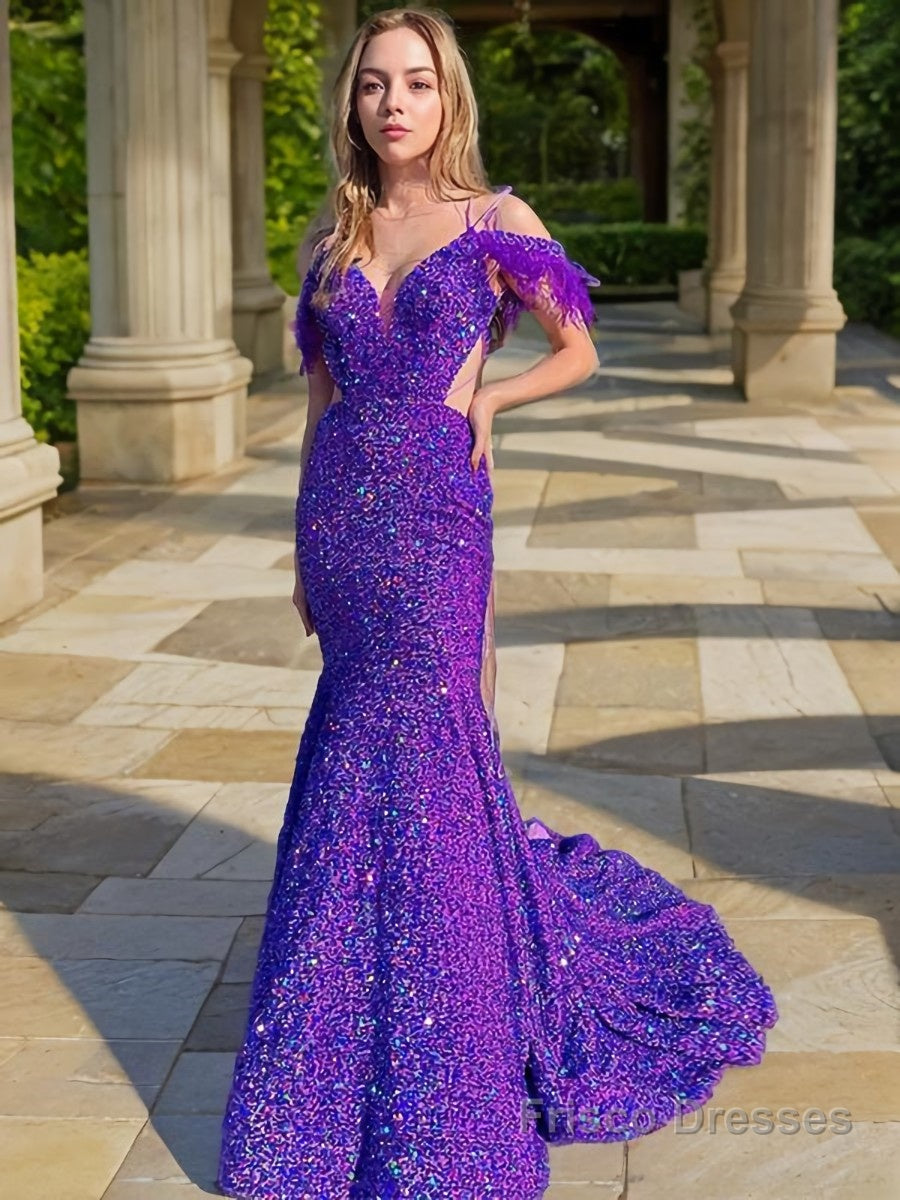 Sheath/Column V-neck Court Train Velvet Sequins Prom Dresses Main image