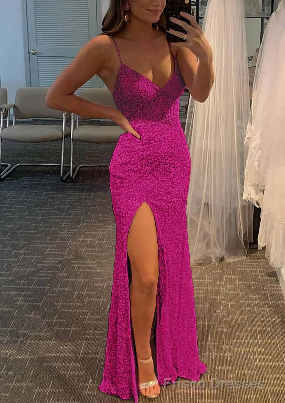 Sheath/Column V Neck Spaghetti Straps Long/Floor-Length Velvet Sequins Prom Dresses With Split