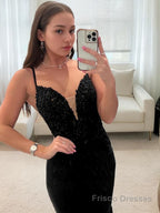 Sheath/Column V-neck Sweep Train Stretch Crepe Prom Dresses With Appliques Lace