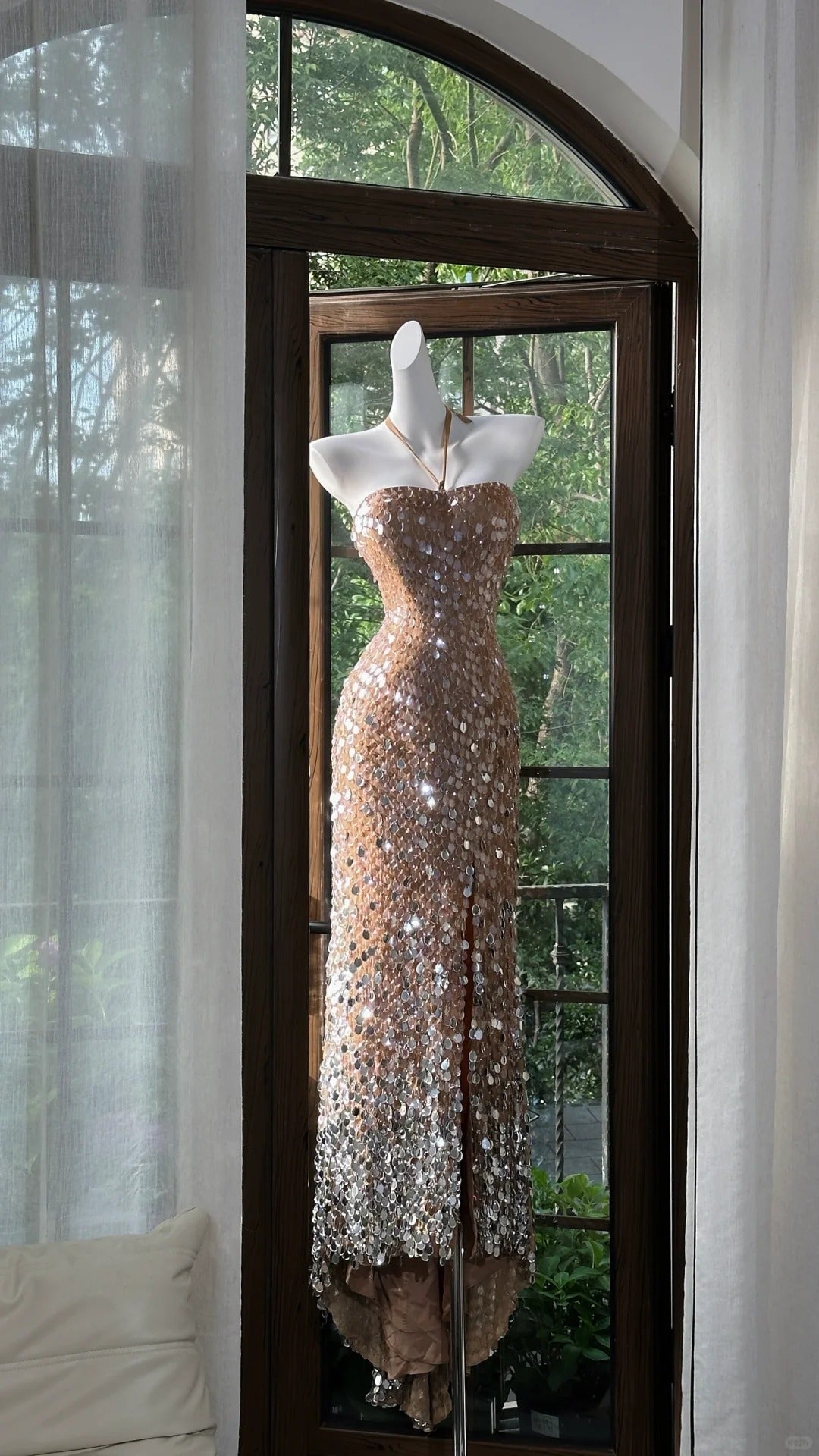 Shiny Halterneck Large Sequined Slit Mermaid Prom Dress