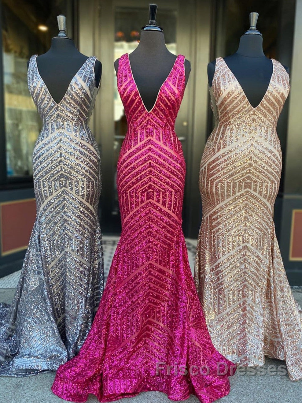 Shiny Mermaid Long V Neck Red Sequins Formal Prom Dress Secondary image