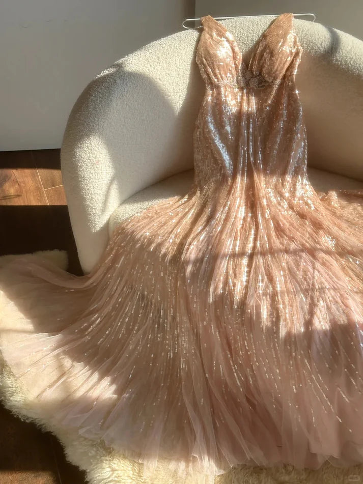 Shiny Princess Pink V-Neck Sequined Backless Mermaid Long Prom Dress