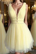 Shiny V Neck Open Back Yellow Tulle Short Formal Prom Dresses, V Neck Yellow Formal Graduation Homecoming Dresses