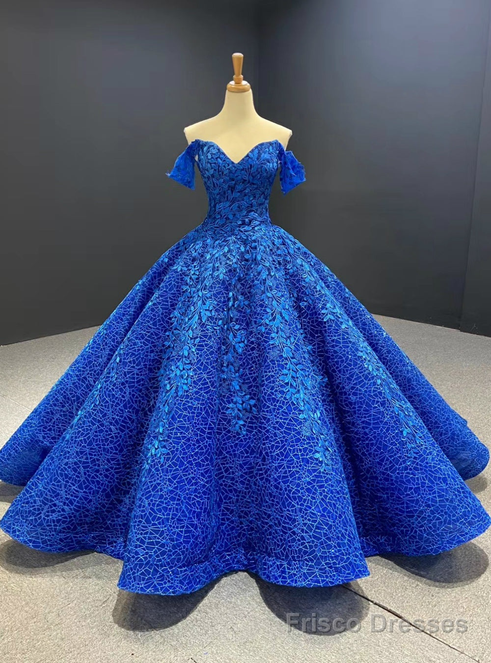 Shop Sexy Royal Blue Ball Gown Sequins Appliques Off the Shoulder Prom Dress Main image