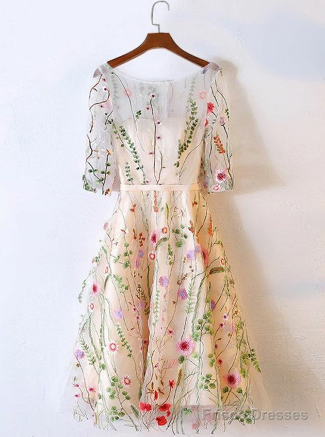 Short Beige Tulle Homecoming Dress With Embroidery Main image