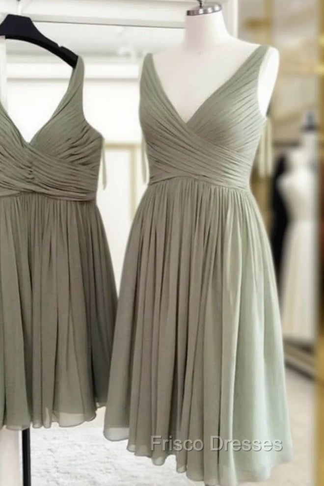 Short Pleated V-Neck Chiffon Bridesmaid Dress Main image