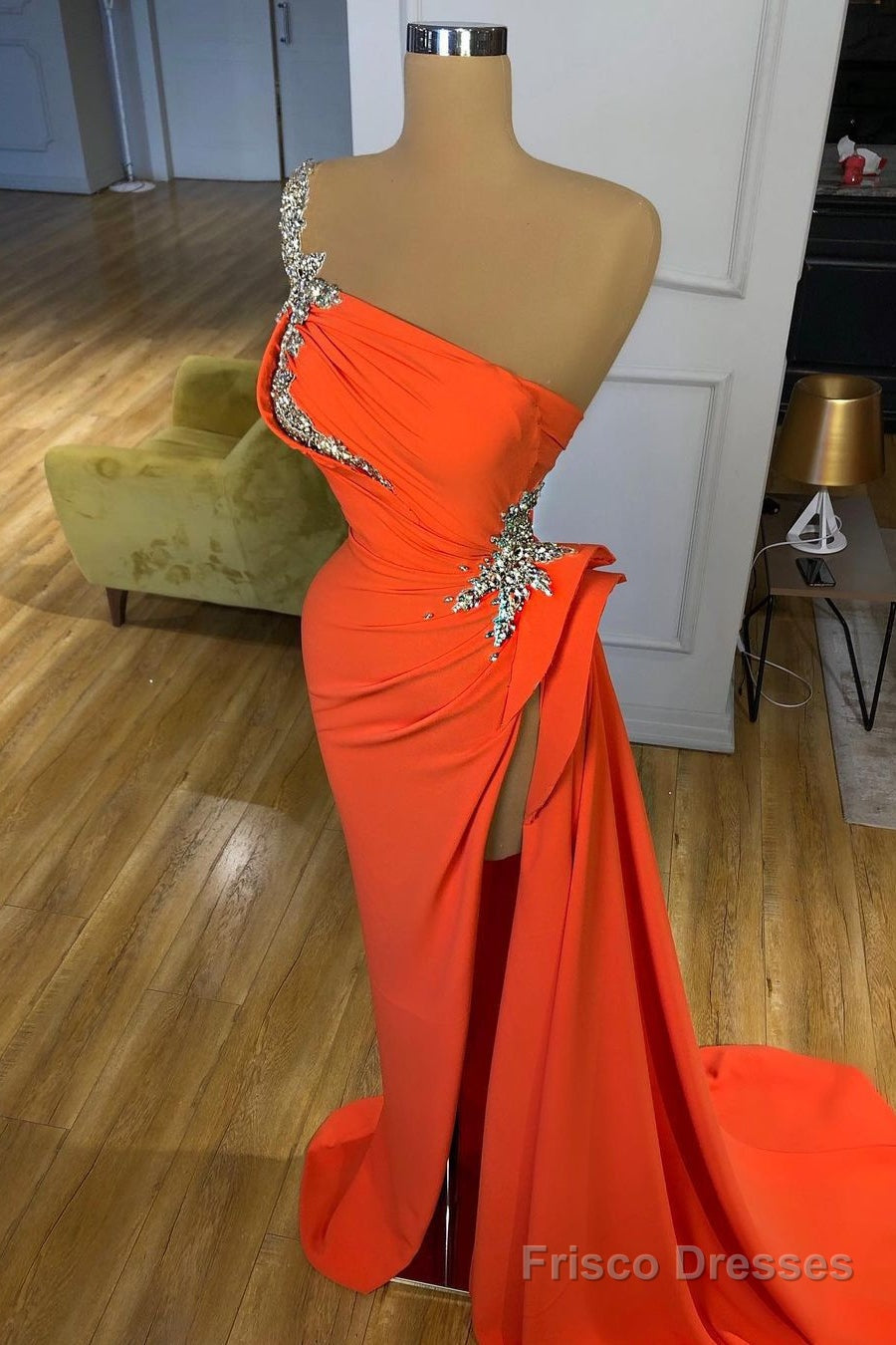 Silver Sequined One-shoulder Orange High-split Prom Dress Secondary image