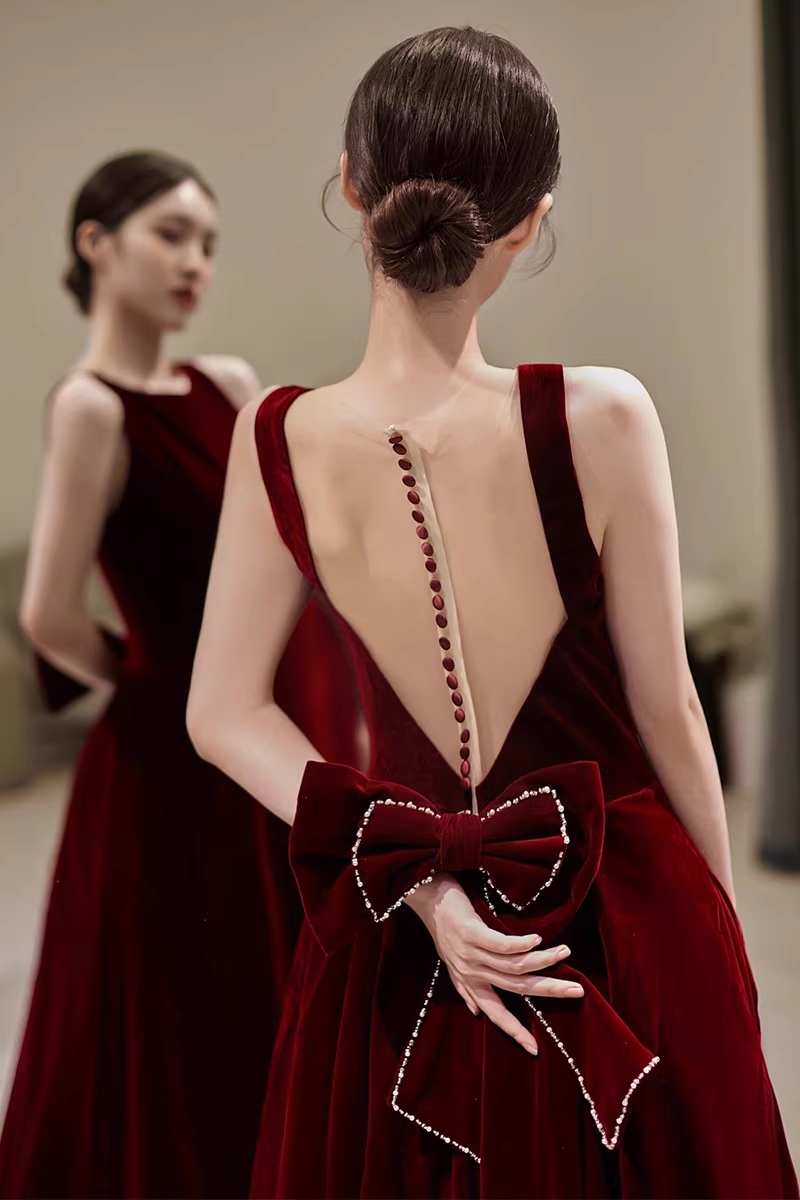 Simple A line Scoop Velvet Burgundy Velvet Long Prom Dresses