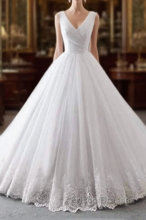 Simple Long Ball Gown V-Neck Lace-Up Tulle Wedding Dress