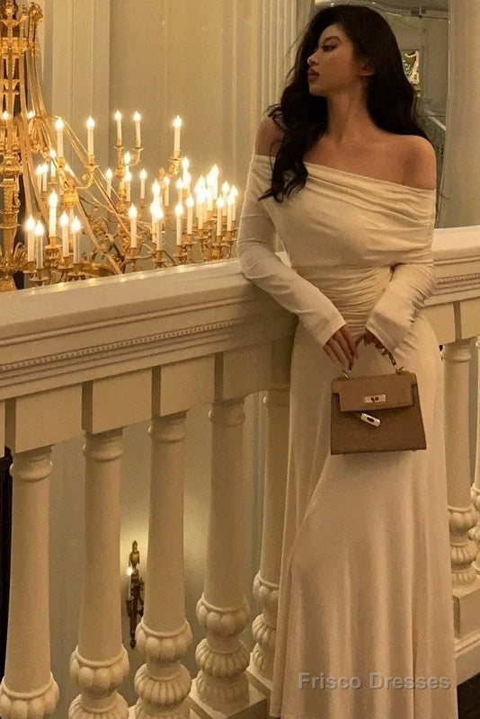 Simple Sheath Off The Shoulder Long Sleeves Ivory Prom Dresses Birthday Outfits Evening Gown