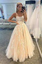 Simple Spaghetti Straps A-Line Lace Appliques Tulle Long Prom Dress