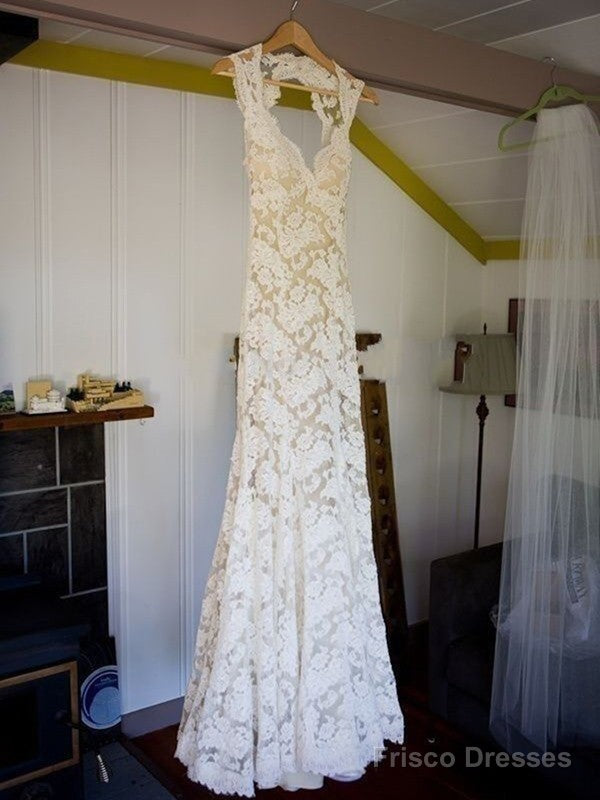 Sleeveless Lace V-Neck Court Train Wedding Dresses Main image