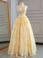 Sleeveless Pale Yellow Lace Sweetheart A-line Floor-length Prom Dress