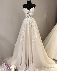 Sleeveless Tulle Wedding Dresses Appliques
