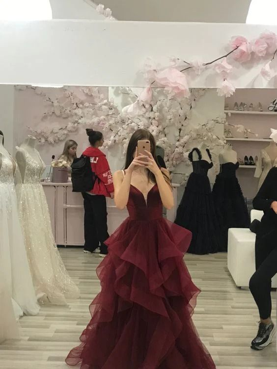 Spaghetti Straps A Line Tulle Prom Dress Ruffle Burgundy Formal Gown