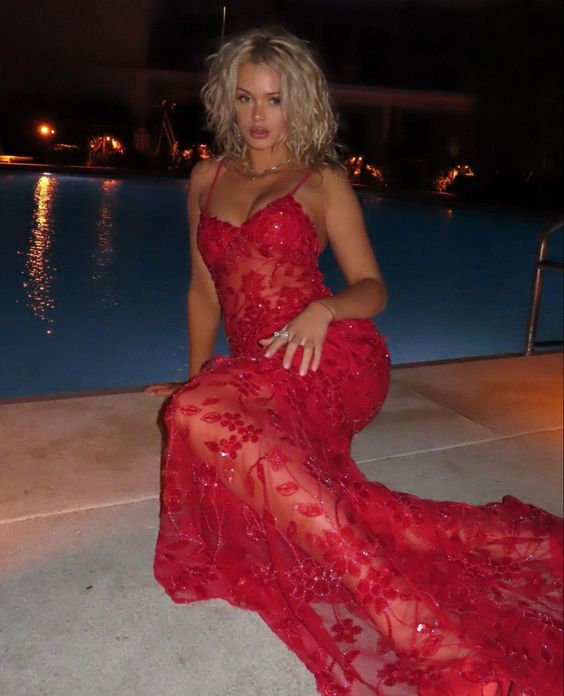 Spaghetti Straps Birthday Party Dresses Red Lace Prom Dresses Main image