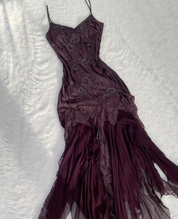 Dark Purple Fashion Exquisite Beaded Spaghetti Straps Long Satin Evening Gown Prom Dress Party Dress Main image