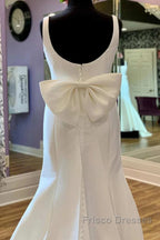 Square Neck Bow Back Trumpet Long Wedding Gown
