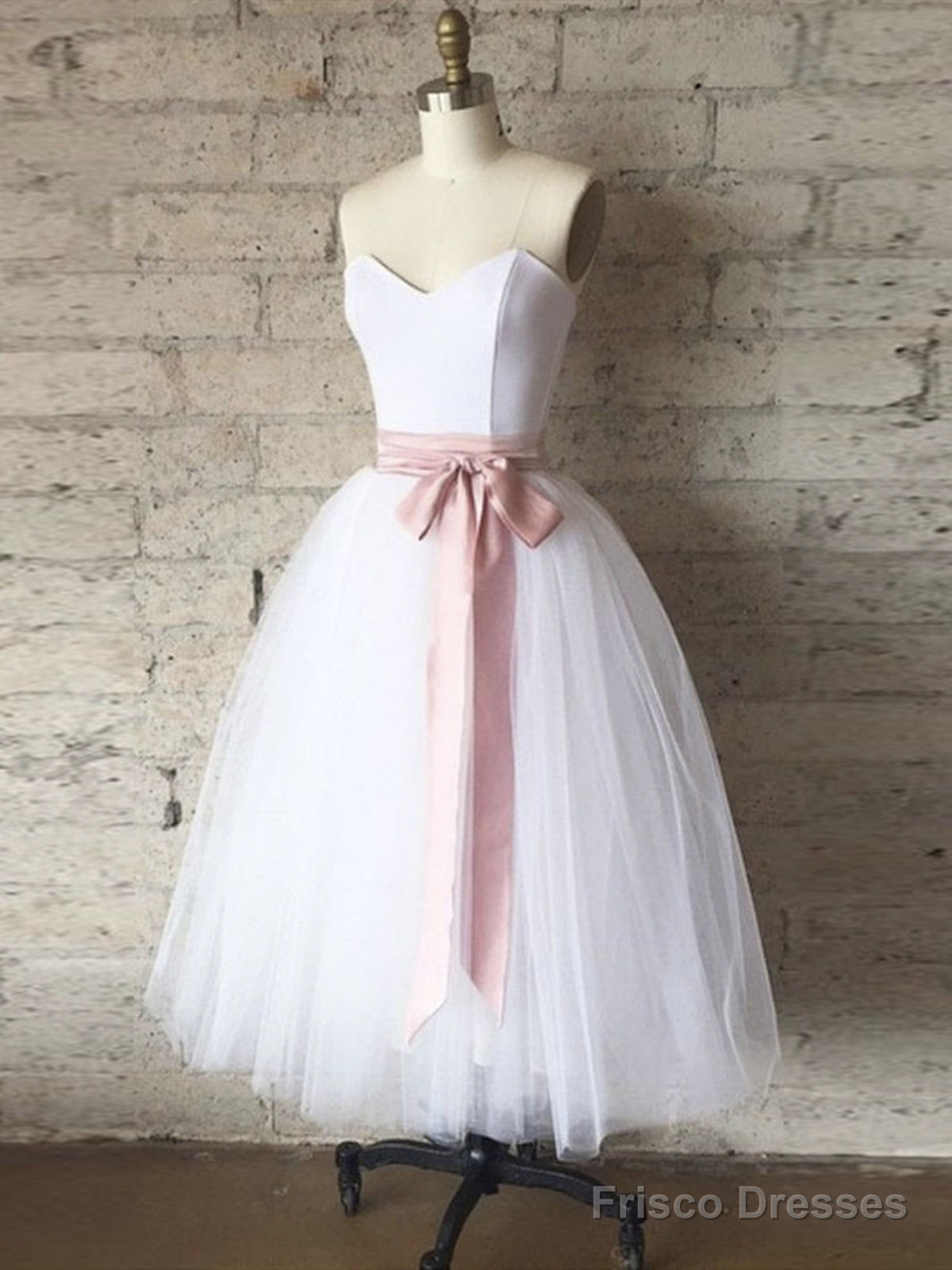 Strapless Sweetheart Neck Short White Prom Dresses, Short White Formal Graduation Dresses Main image