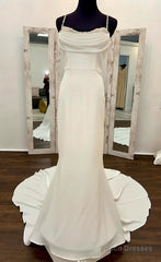 Straps Open Back Mermaid Wedding Dress With Pearls