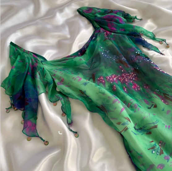 Stunning Green Double-Layered Flying Sleeves And Swaying Neck Chiffon Prom Dress