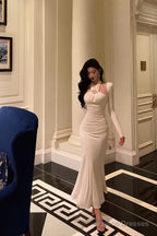 Stunning Sheath Halter Long Sleeves White Date Night Dress Ruffles Prom Dresses Birthday Outfit
