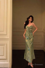 Stunning Sheath Spaghetti Straps Green Satin Date Night Dress Prom Dresses Birthday Outfit