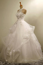 Stylish Halter Floor-Length Organza Wedding Dress With Appliques Beading