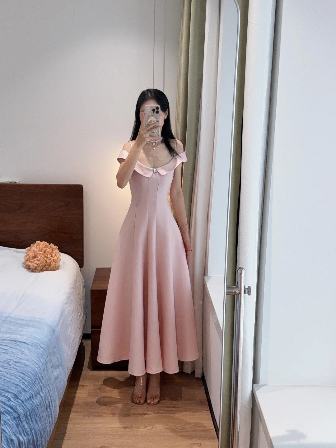 Sweet And Elegant Pink A-Line Off-Shoulder Satin Prom Dress Evening Dress Main image