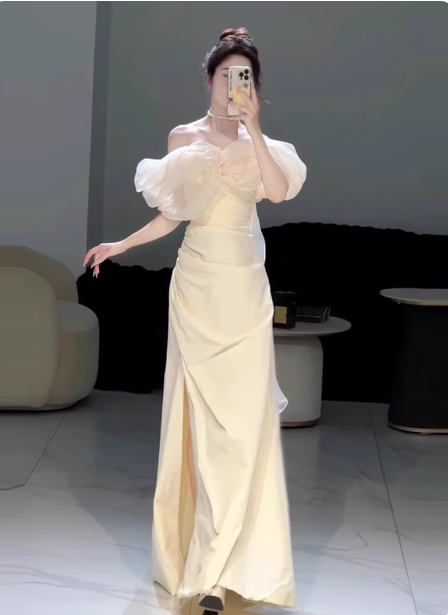 Sweet Cream Yellow A-Line Off-The-Shoulder Bow-Embellished High-Slit Satin Long Prom Dress Evening Dress