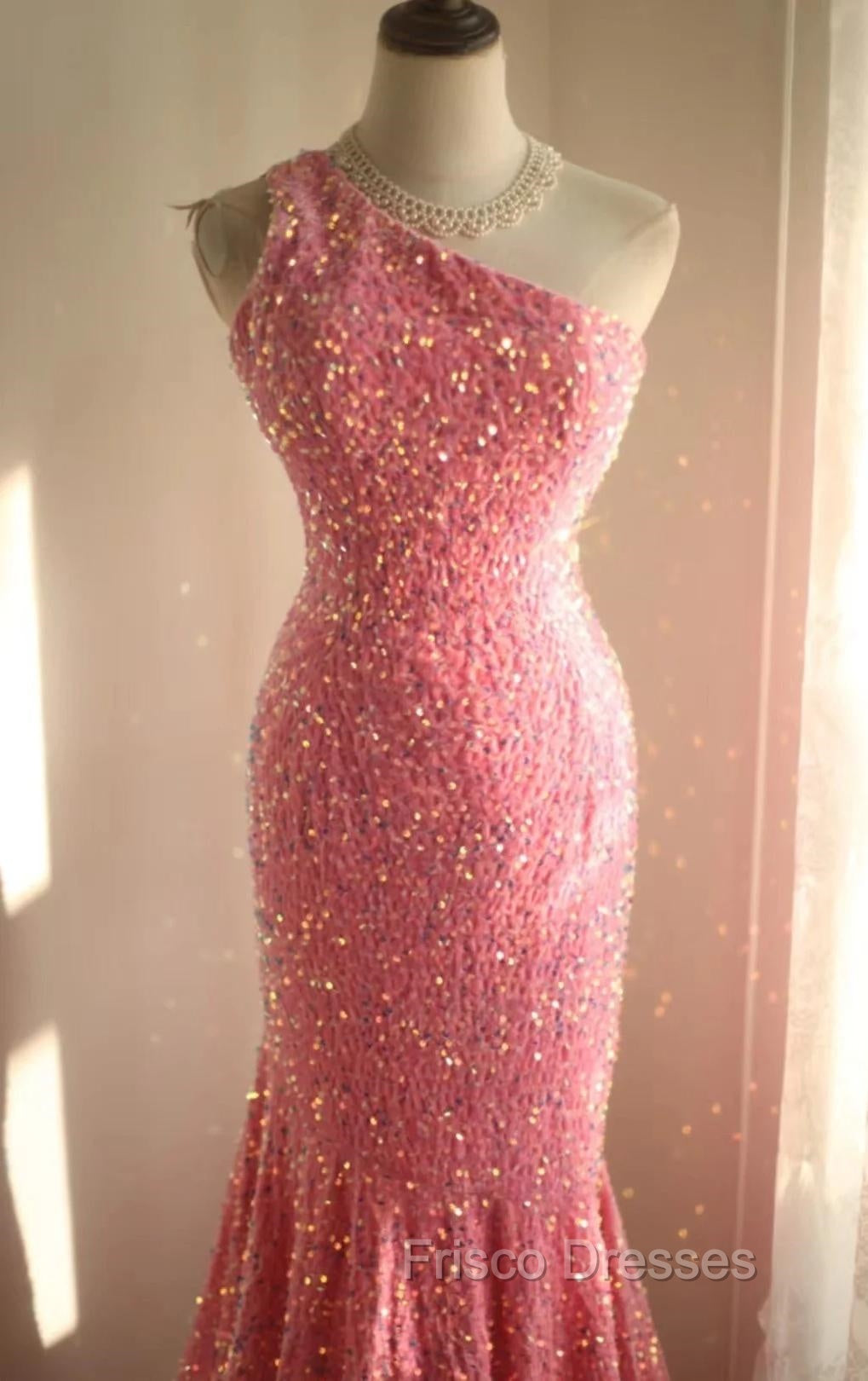 Sweet Pink Mermaid One Shoulder Sequined Pleated Long Formal Prom Dress Backless Evening Dress