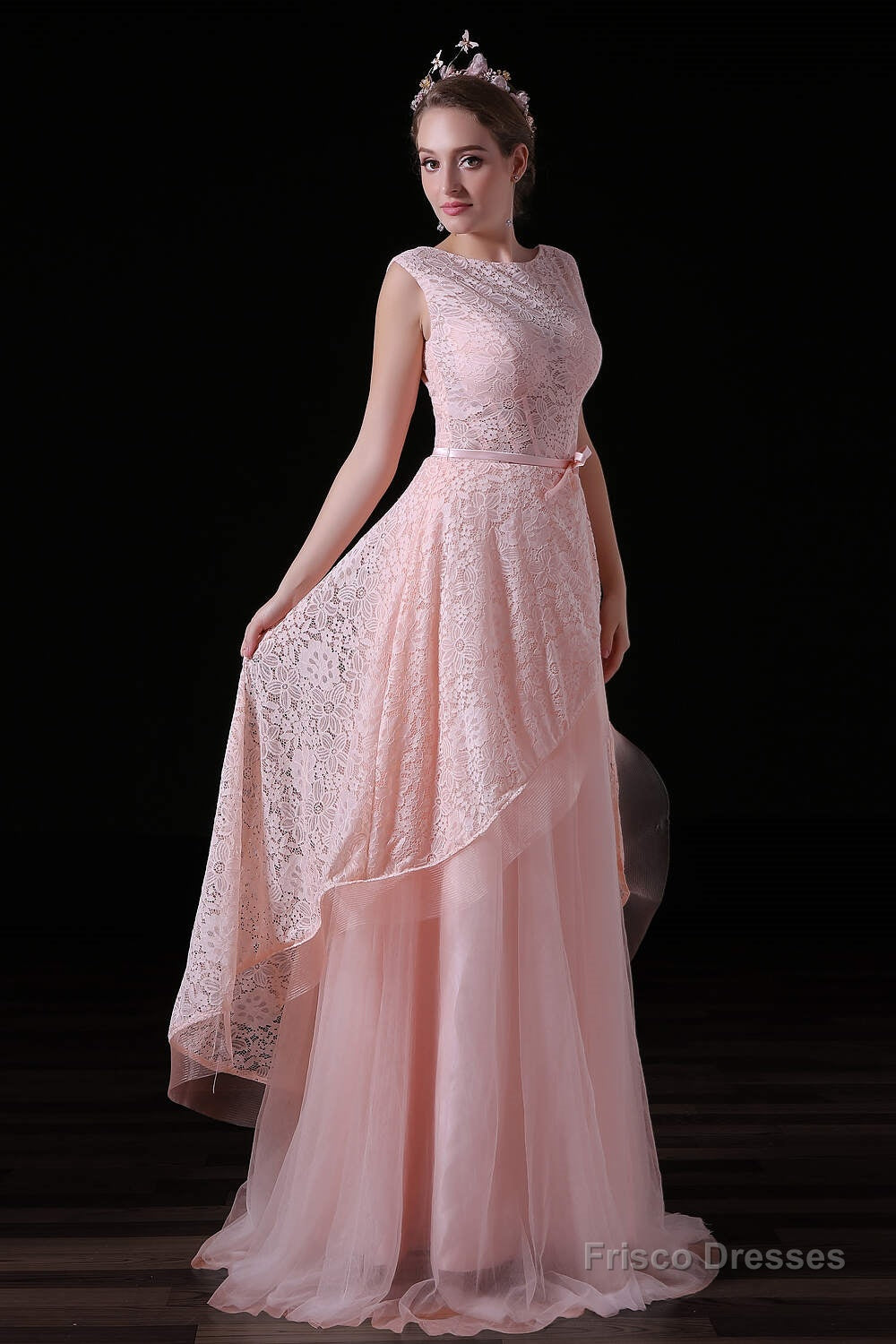 Sweet Tulle & Lace Bateau Neckline Floor-length A-line Prom Dresses With Belt