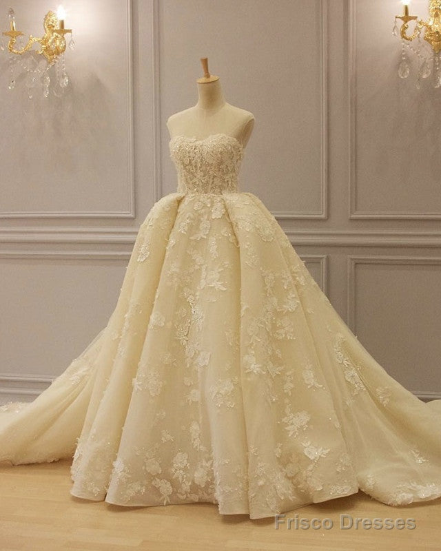 Sweetheart Corset Wedding Dress 3D Lace Embroidery Main image