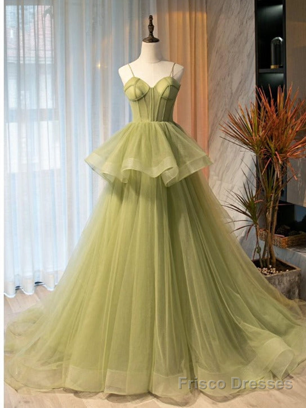 Sweetheart Neck Green Tulle Long Prom Dresses, Green Tulle Long Formal Graduation Dresses