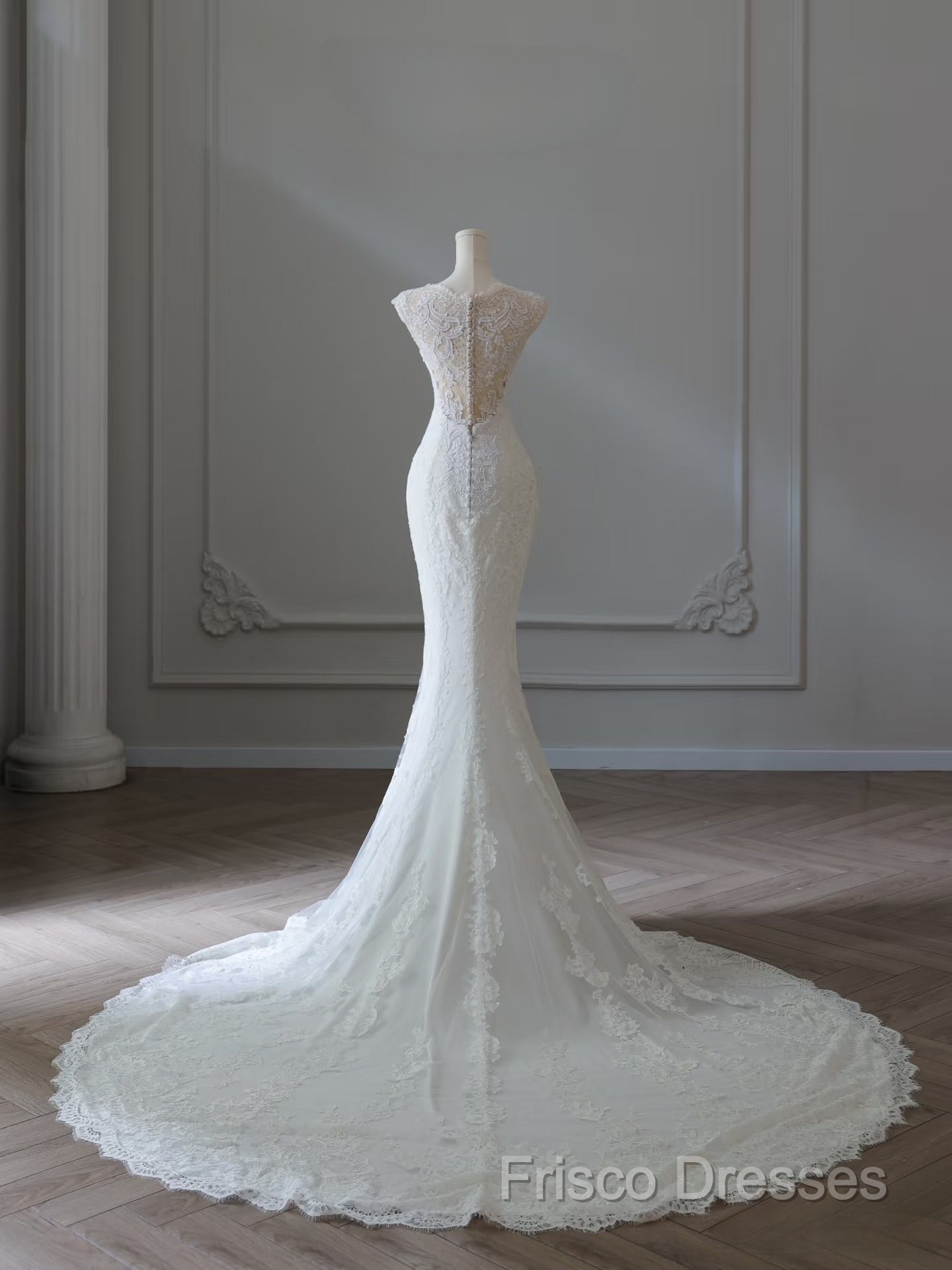 Timeless Mermaid V Neckline White Lace Wedding Dress Bridal Dress