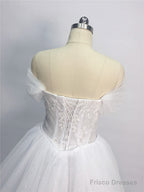 Trumpet/Mermaid  Lace Off-The-Shoulder Tulle Wedding Dresses
