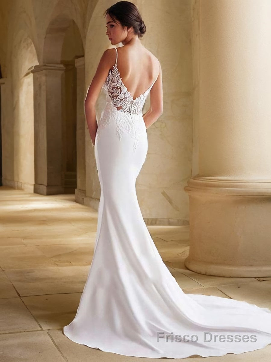 Trumpet/Mermaid Sweetheart Sweep Train Chiffon Wedding Dress with Appliques Lace Secondary image