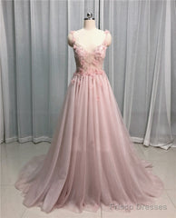 Tulle A-Line/Princess Appliques Lace  Wedding Dresses