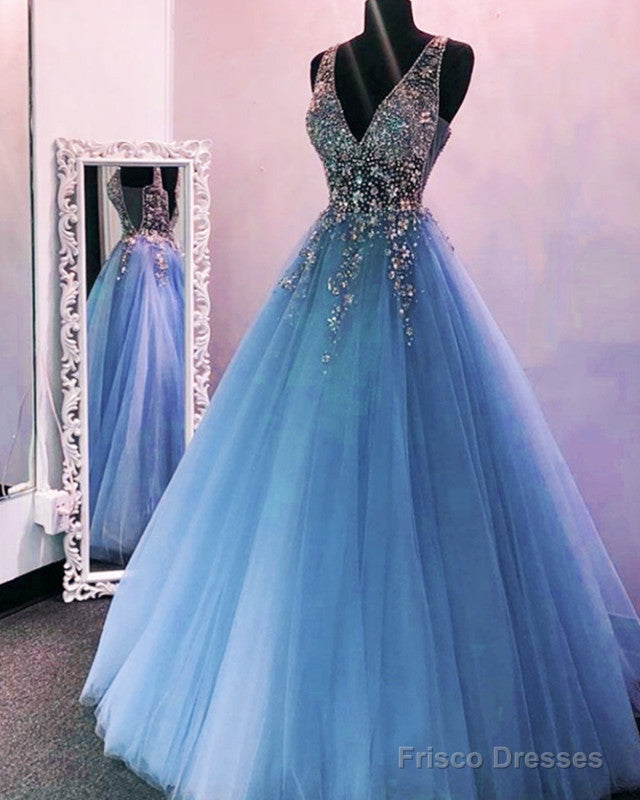 Tulle Ball Gown Prom Dresses Beaded V Neck