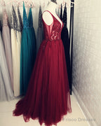 Tulle Split Dresses Crystal Beaded V Neck