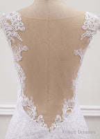 Tulle Trumpet/Mermaid Sweep Train Wedding Dresses