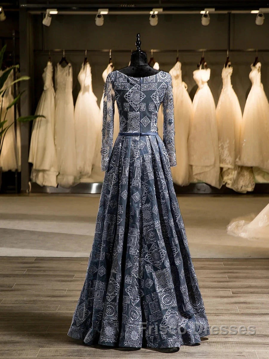 Unique A-Line/Princess Scoop Long Sleeves Applique With Beading Floor-Length Wedding Dress Secondary image