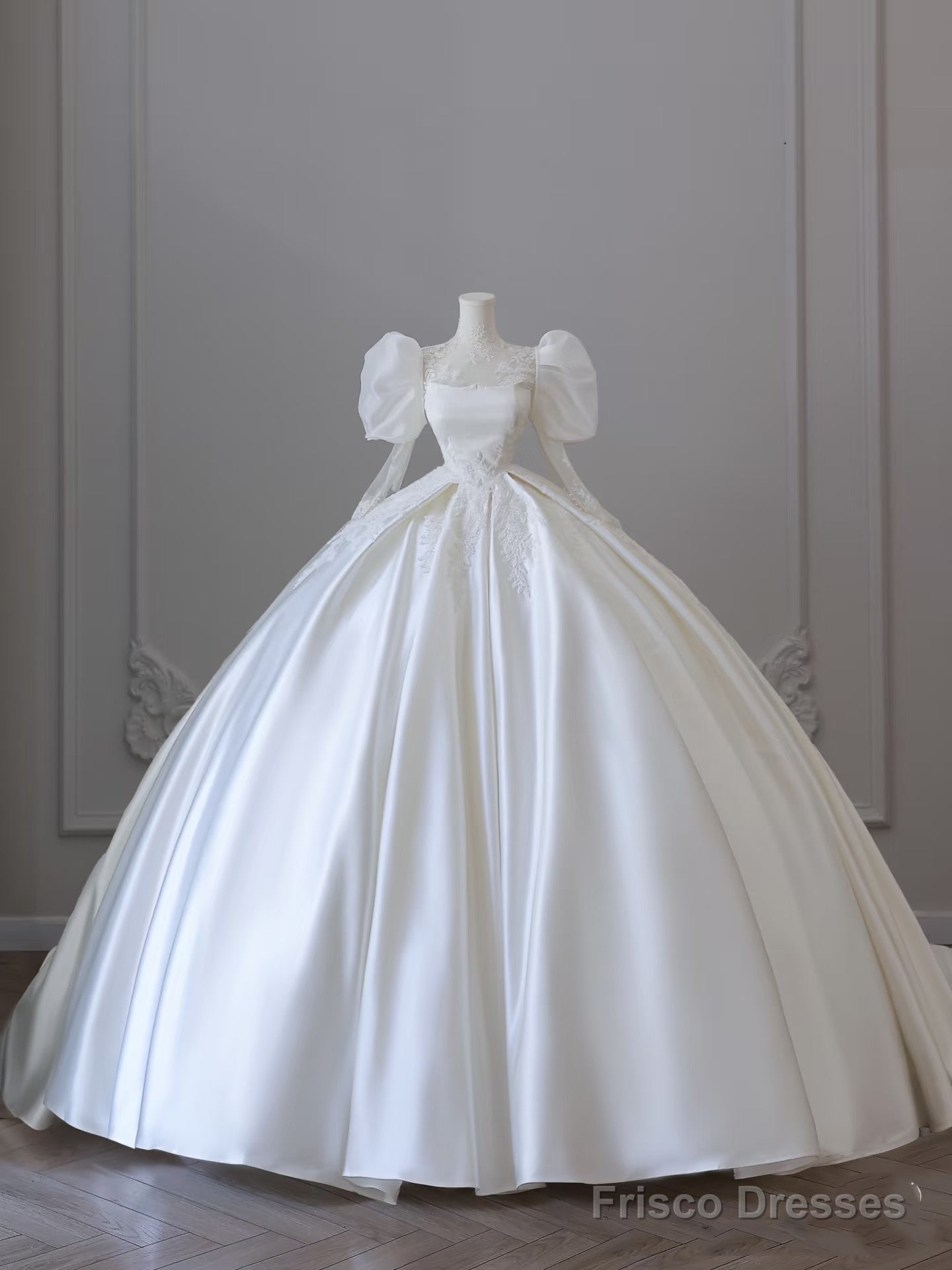 Unique Ball Gown High Neckline Lace Satin Long Sleeves Wedding Dresses Brides Dress Secondary image