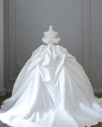 Unique Ball Gown Strapless Off The Shoulder Satin Long Wedding Dresses Brides Dress