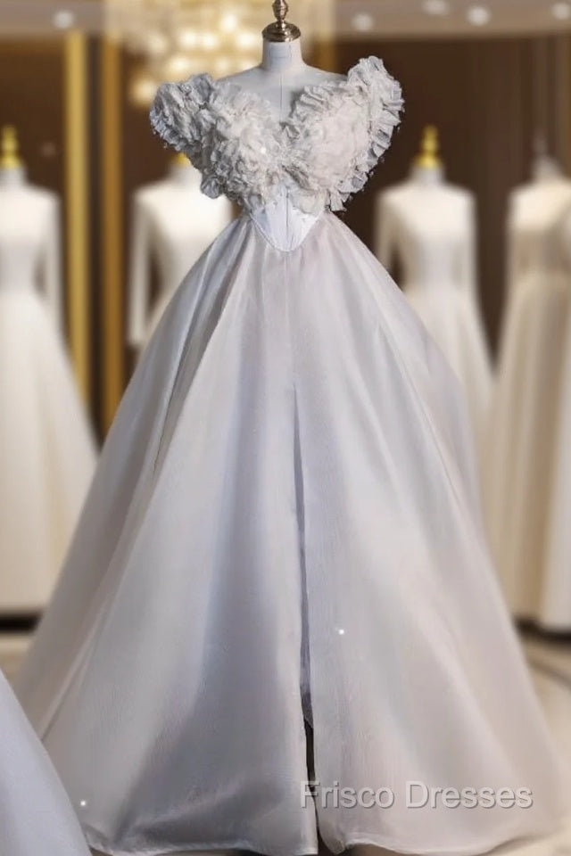 Unique Ball Gown Sweetheart Long Tulle White Wedding Dress Brides Dress Main image