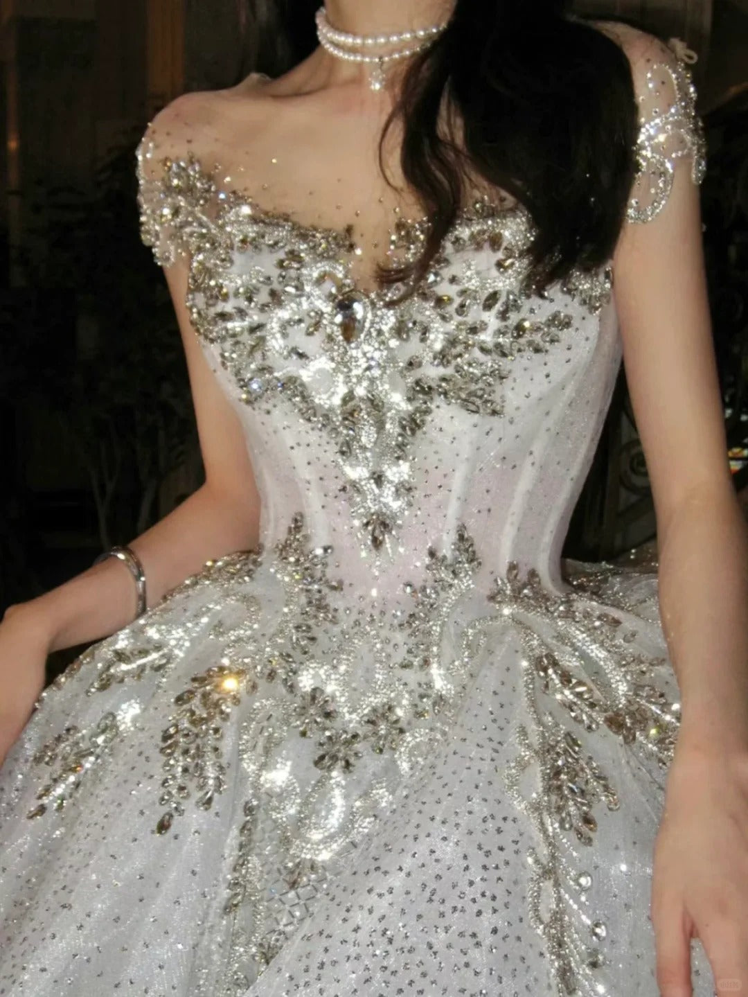 Unique Bridal Dress Ball Gown Scoop White Sequin Long Wedding Dresses