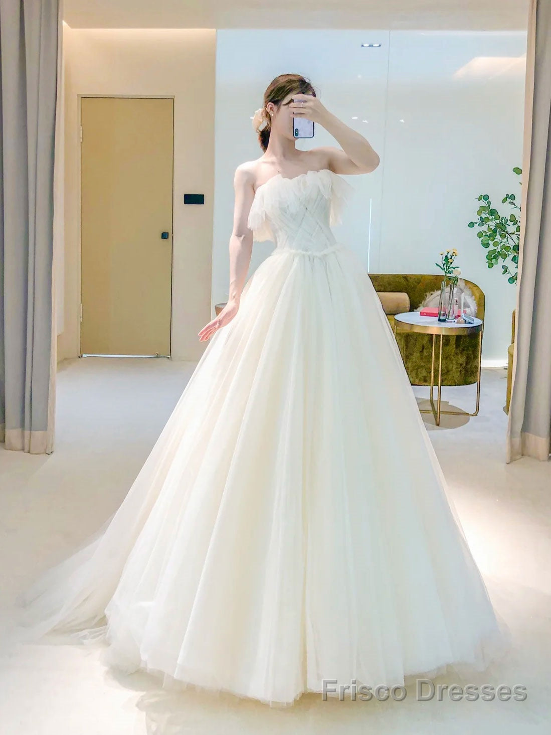 Unique Light Champagne Tulle Long Prom Dress, Tulle Formal Wedding Party Dress Main image