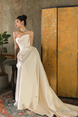 Unique Mermaid Off The Shoulder Ivory Long Wedding Dresses With Short Sleeves Brides Dress